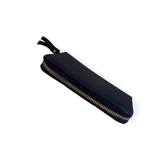 Adrienne Vittadini Zip Around Black Wallet - Picture 2 of 6